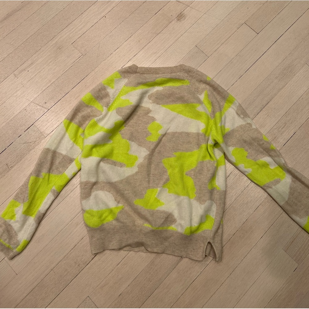 Cashmere sweater